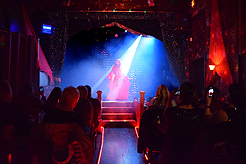 LE FAUX BIRTHDAY EXTRAVAGANZA